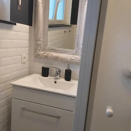 Apartament La Maison De Sidonie *
